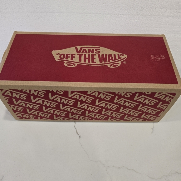 Vans off the wall Classic slip on primary check red and white - Picture 13 of 14